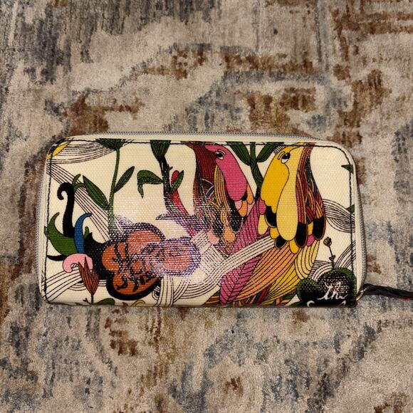 Sakroots Large Zip Around Wallet Peace Birds Print - Picture 2 of 3